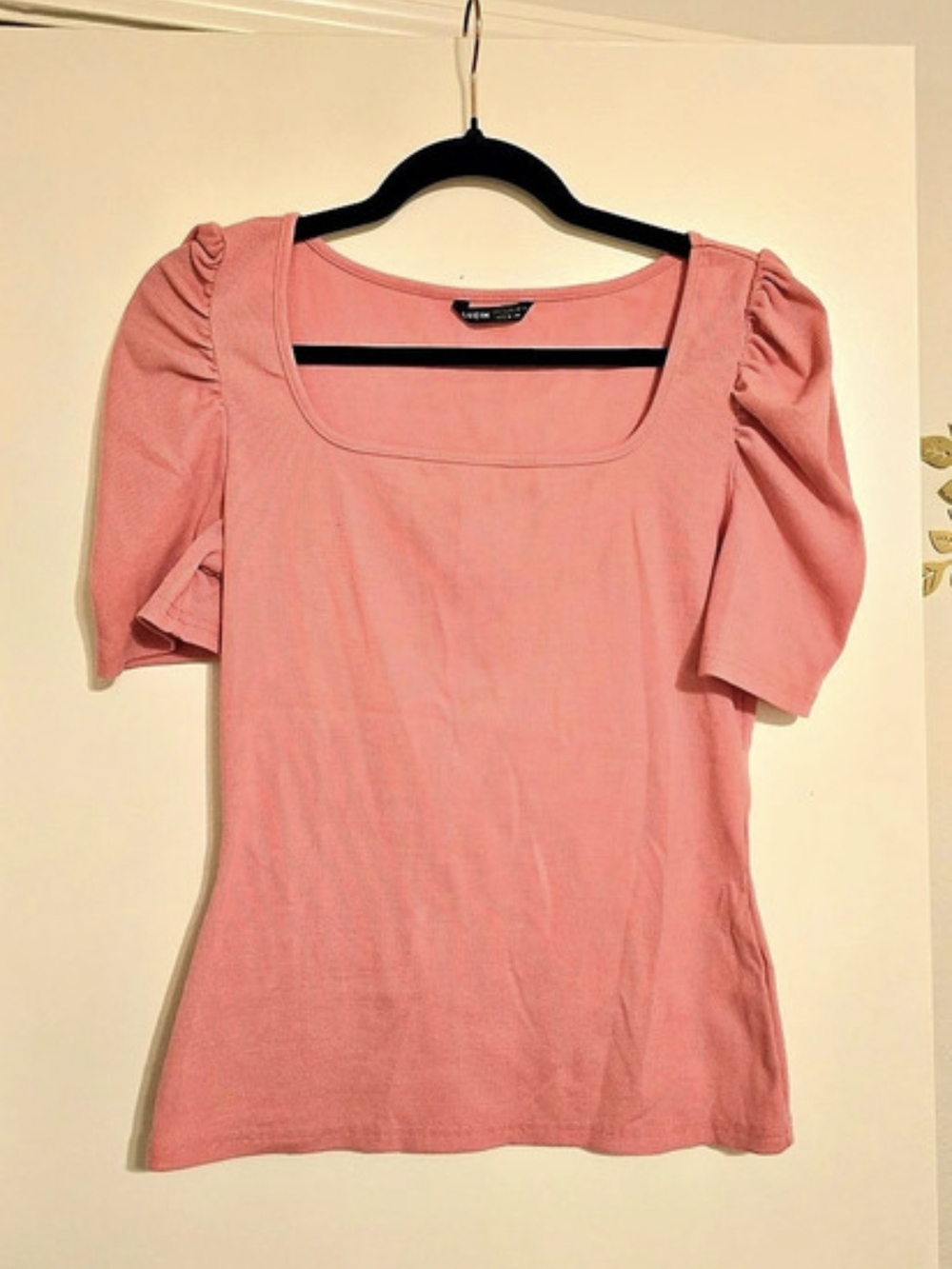 SHEIN Pink Puff Sleeve Top Like New size L